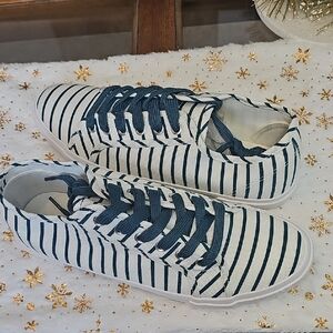 Studio Navy and White Striped Sneakers